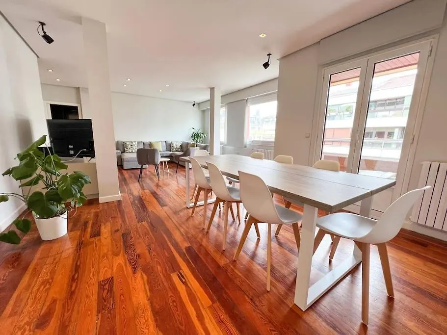 Grand View Zurriola Apartment San Sebastian